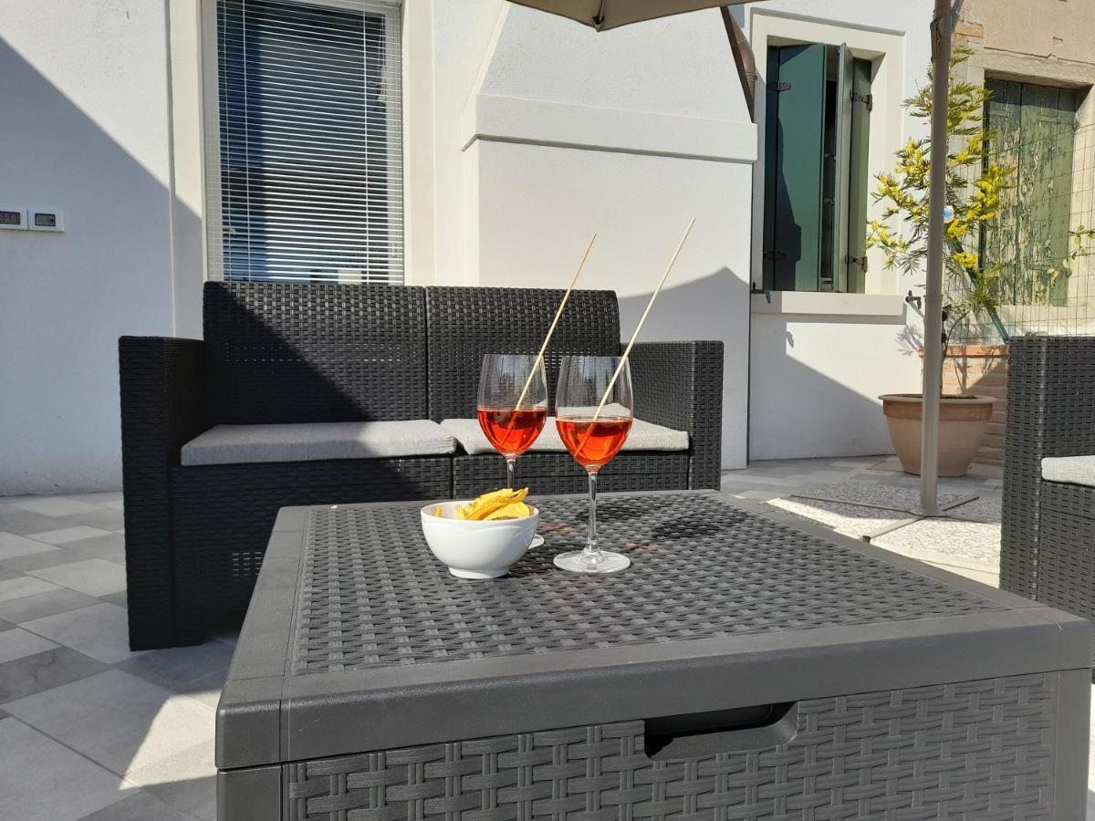 Apartment Yellow Garden Venice